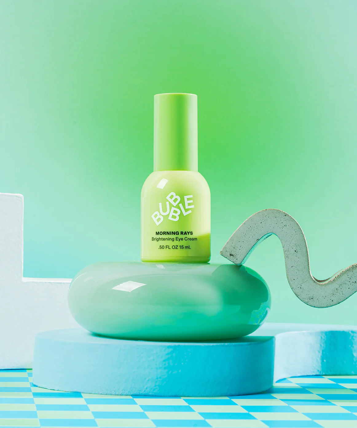 Read more about the article How To Reintroduce Skin-Care Actives Back Into Your Routine Postpartum, According to Dermatologists