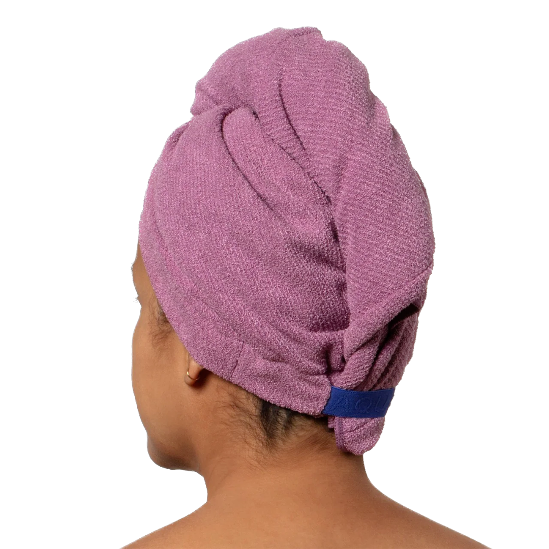 You are currently viewing Hairstylists Agree: These Are the 8 Best Hair Wrap Towels That Help Dry Your Hair Without Damaging Your Strands