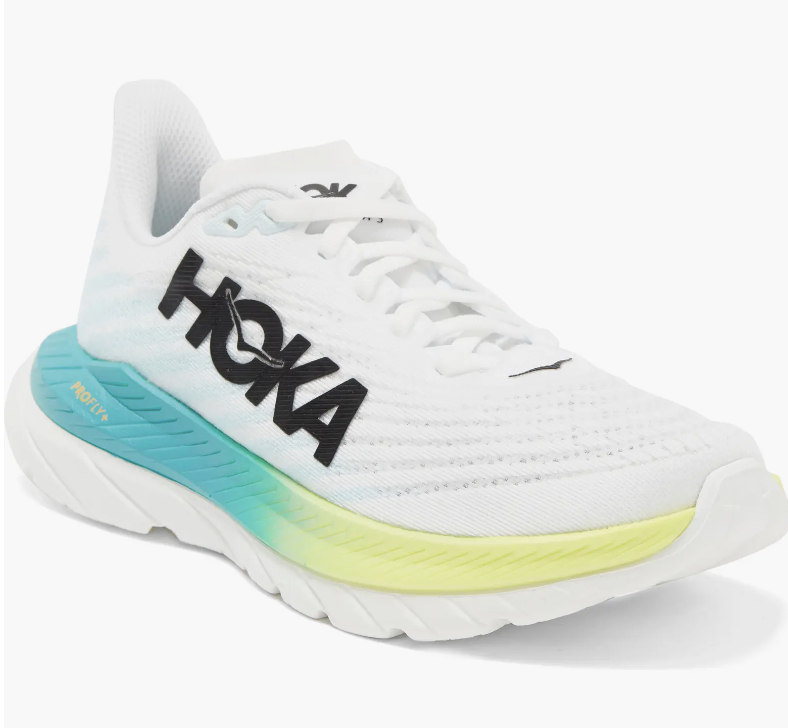 You are currently viewing Snag These Deeply Discounted Podiatrist-Approved Shoes During the Nordstrom Anniversary Sale