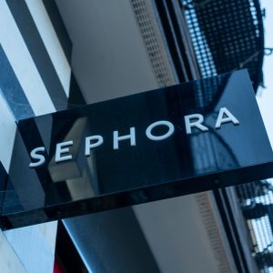 Read more about the article These Are The Best 2024 Black Friday Beauty Deals to Shop This Week