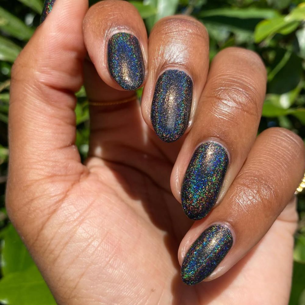 You are currently viewing 15 Black Nail Ideas Perfect for When You’re Feeling Moody